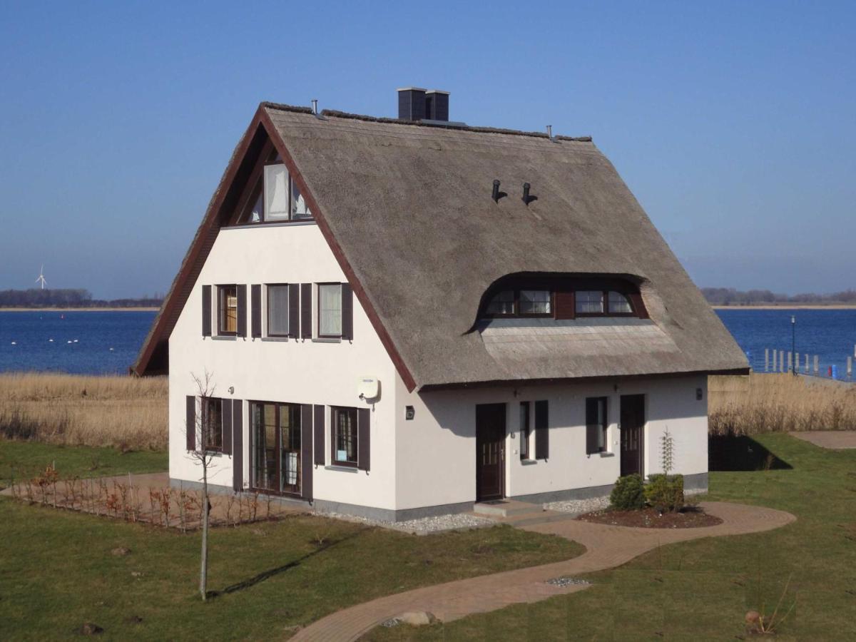 Ferienhaus Boddenblick Und Kranich Vieregge Екстериор снимка