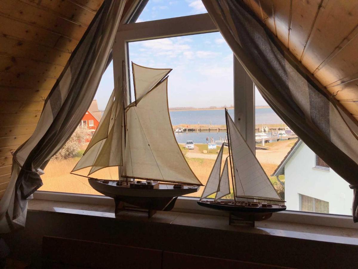 Ferienhaus Boddenblick Und Kranich Vieregge Екстериор снимка